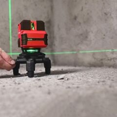 KOBB KBL41GTP 30M 4x90⁰/1x360⁰ Otomatik Hizalamalı Li-ion Çift Akü Profesyonel Yeşil Çizgi Lazer Distomat + Tripod