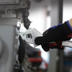 WORKPRO WP272004 300mm Kurbağacık Anahtar